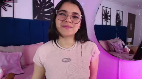 Tifanny  online show from 10.13.25
