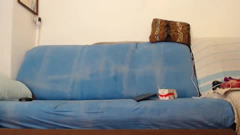 Snapshot of valemer chatting on 09.14.25 Cheating Slut online show from 09.14.25