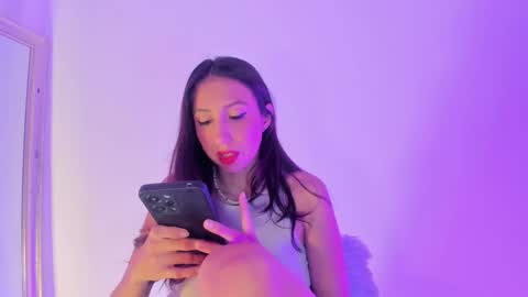 Snapshot of valen_scoott chatting on 12.15.25 valen_scoott online show from 12.15.25