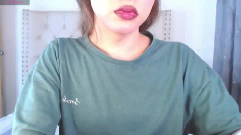 Snapshot of valen_thompson chatting on 09.21.25 IG-valen mendoza99 twitter valenthompson99 online show from 09.21.25