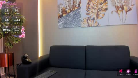 valentina milan online show from 04.10.26