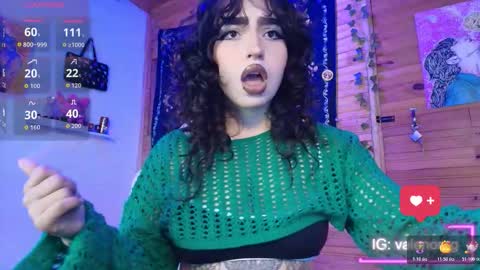 Snapshot of valenor_ chatting on 11.05.25 valentina online show from 11.05.25