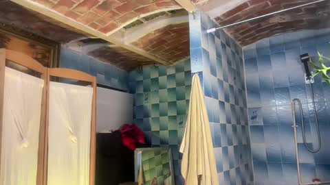   Valentin  independent Cam Boy     online show from 03.31.26