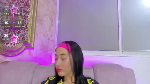 Snapshot of valentina_cortes72 chatting on 12.20.24 Valentina online show from 12.20.24