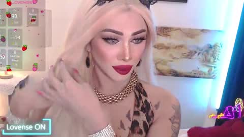 Amanda online show from 12.04.25