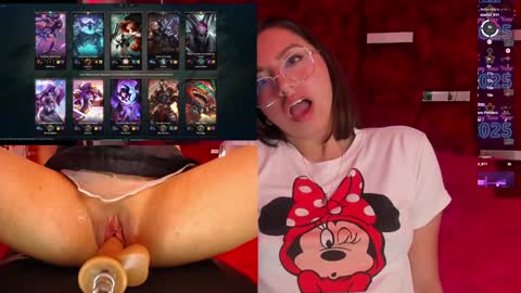 Snapshot of valentina_greco chatting on 01.04.25 Valentina online show from 01.04.25