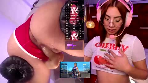 Snapshot of valentina_greco chatting on 09.18.25 Valentina online show from 09.18.25