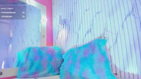 Valentina online show from 11.28.25