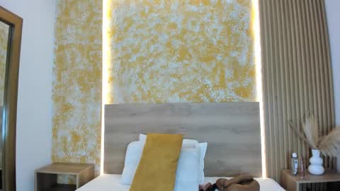 Valentina  online show from 12.02.25