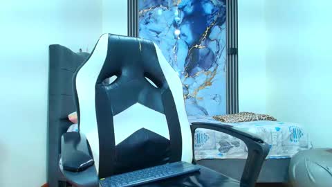 valentina_y_sneiderr online show from 02.23.26