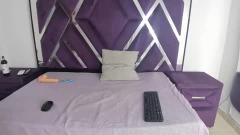 valentinaasm online show from 11.08.25