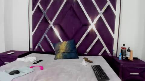 valentinaasm online show from 03.25.26