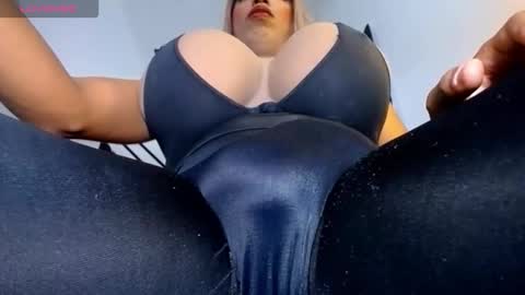 valentinabigcock23 online show from 10.04.25
