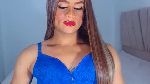 VALENTINA   online show from 11.29.25