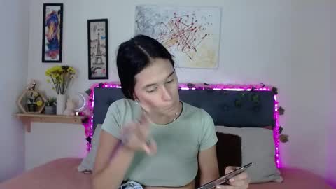 Snapshot of valentini_villa chatting on 09.25.25 V A L E N T I N I online show from 09.25.25