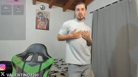 valentino online show from 10.11.25