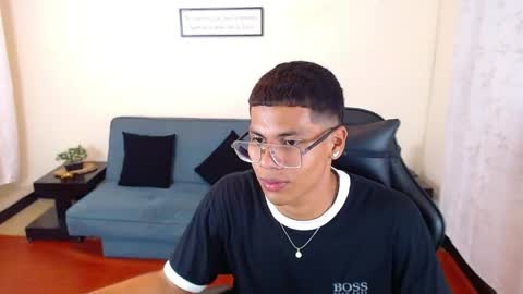 Valentino  online show from 04.10.26