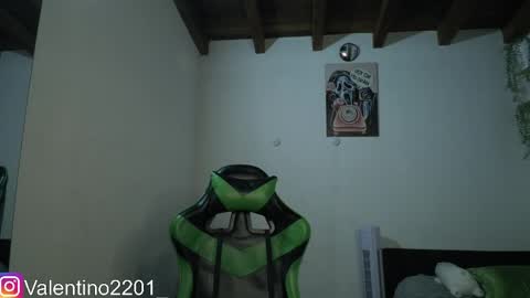 Valentino - 15 OFF valentino2201 online show from 04.07.26