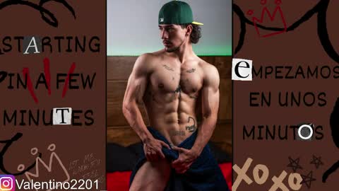 Valentino - 15 OFF valentino2201 online show from 04.17.26