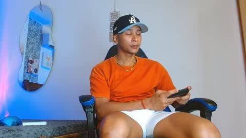 Mistery Guy online show from 11.03.25