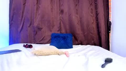 VALENTINO MOURA online show from 02.27.25