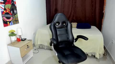 VALENTINO MOURA online show from 03.07.25