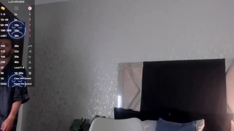 Snapshot of valentinoford chatting on 12.04.24 Valentino online show from 12.04.24