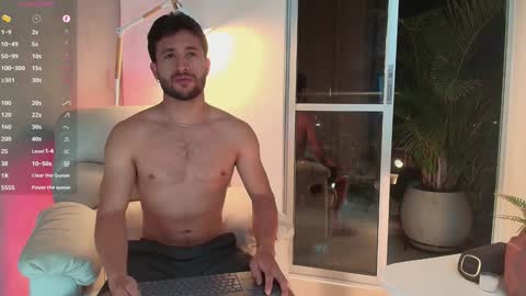 Snapshot of valentinoford chatting on 01.25.25 Valentino online show from 01.25.25