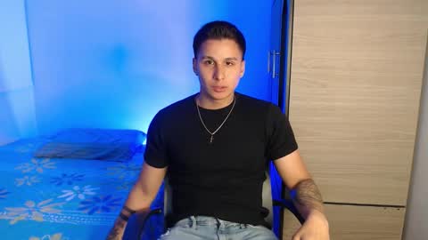 VALENTINO online show from 11.13.25