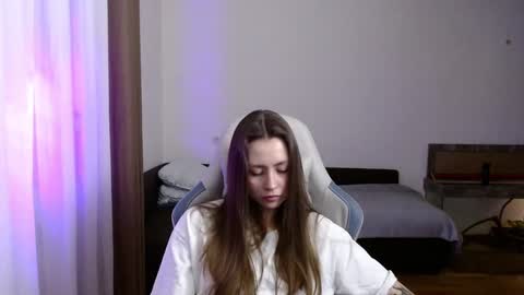 Valentina online show from 01.10.25