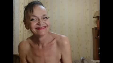 Snapshot of valenttijm3851 chatting on 11.21.25 valentijm online show from 11.21.25