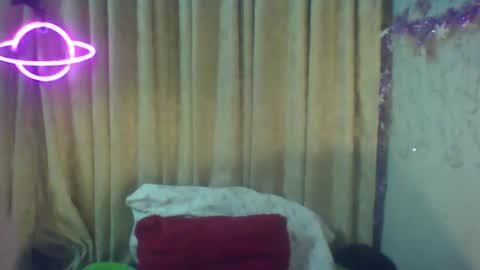 Snapshot of valeri_cove chatting on 12.30.24 Valeri Cove online show from 12.30.24