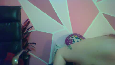 Snapshot of valeri_cove chatting on 01.25.25 Valeri Cove online show from 01.25.25