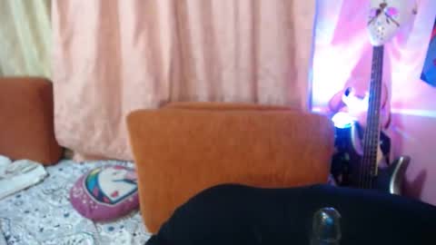 Snapshot of valeri_cove chatting on 09.23.25 Valeri Cove online show from 09.23.25