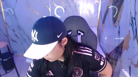 valeri_harpers4 online show from 09.09.25