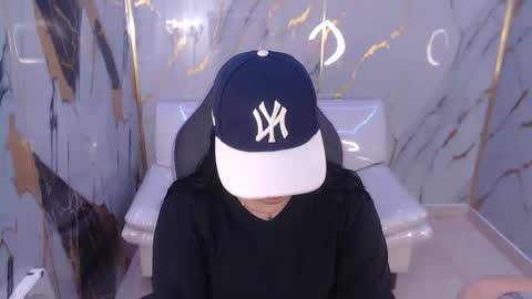 valeri_harpers4 online show from 09.19.25