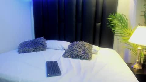 valeri_tafur online show from 12.17.25