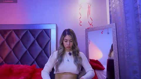 Snapshot of valeria_castellano_ chatting on 02.17.26 valeria online show from 02.17.26