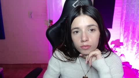   online show from 02.06.25