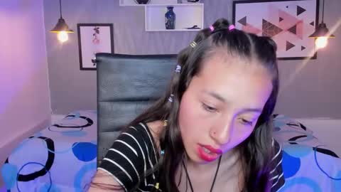 Snapshot of valeria_rossi7 chatting on 12.16.24 Valeria online show from 12.16.24