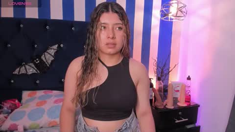 valeria_rouse28 online show from 10.25.25