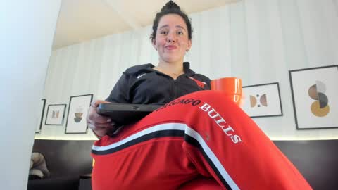 Valeria online show from 01.15.25