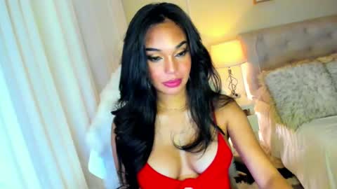 Snapshot of valeriadion chatting on 01.31.25 Valeria online show from 01.31.25