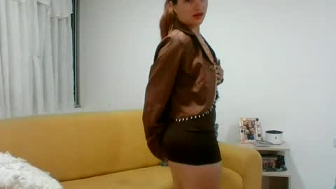 Snapshot of valeriafrannco chatting on 07.01.26 valeriafrannco online show from 07.01.26
