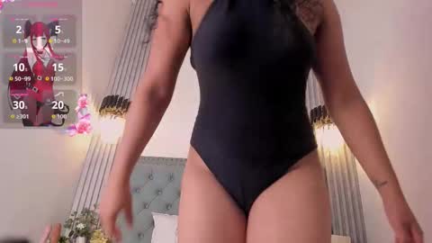Valeria online show from 10.13.25