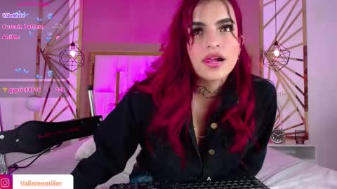 Snapshot of valerie__miller_ chatting on 11.27.25 Valerie online show from 11.27.25