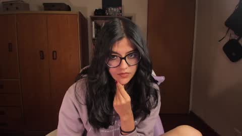 Val  online show from 01.03.25