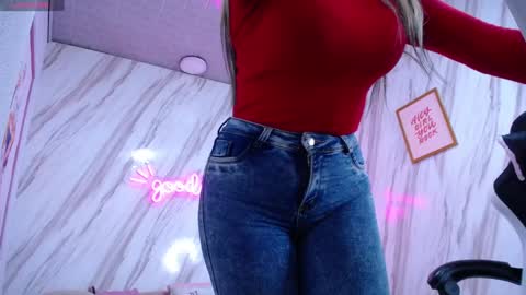 valerie_b online show from 02.08.25