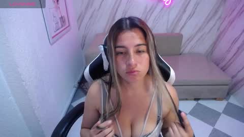 valerie_b online show from 02.22.25