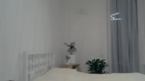 Snapshot of valerie_rose777 chatting on 12.01.24 valerie_rose777 online show from 12.01.24